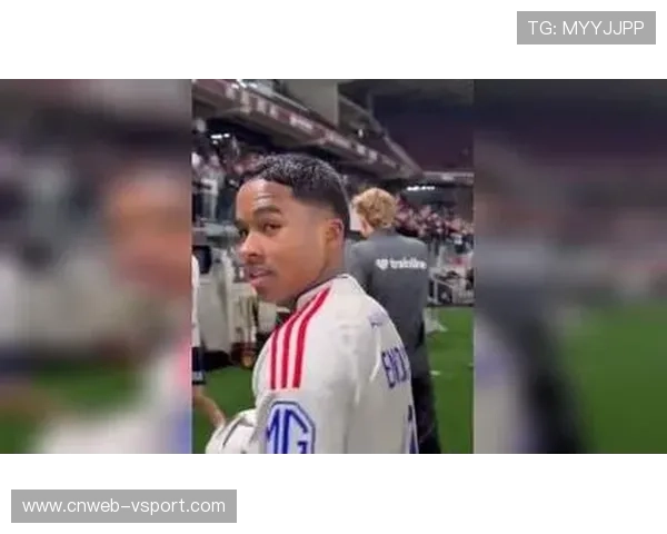 恩德里克称在里昂适应完美，租借经历助其瞄准世界杯