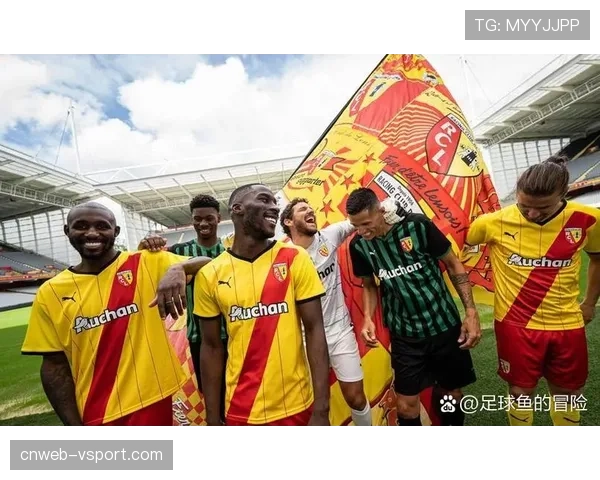 法甲赛果：朗斯3-2险胜南特，保留欧战希望